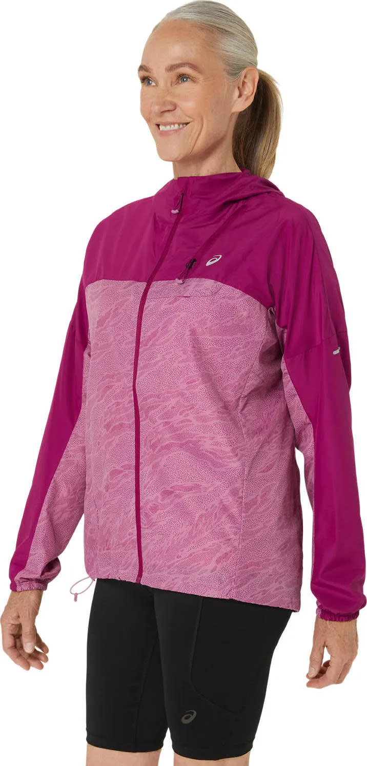 Asics Women&#x27;s Fujitrail Packable Windbreaker Soft Berry/Blackberry | Buy Asics Women&#x27;s Fujitrail Packable Windbreaker Soft Berry/Blackberry here | Outnorth