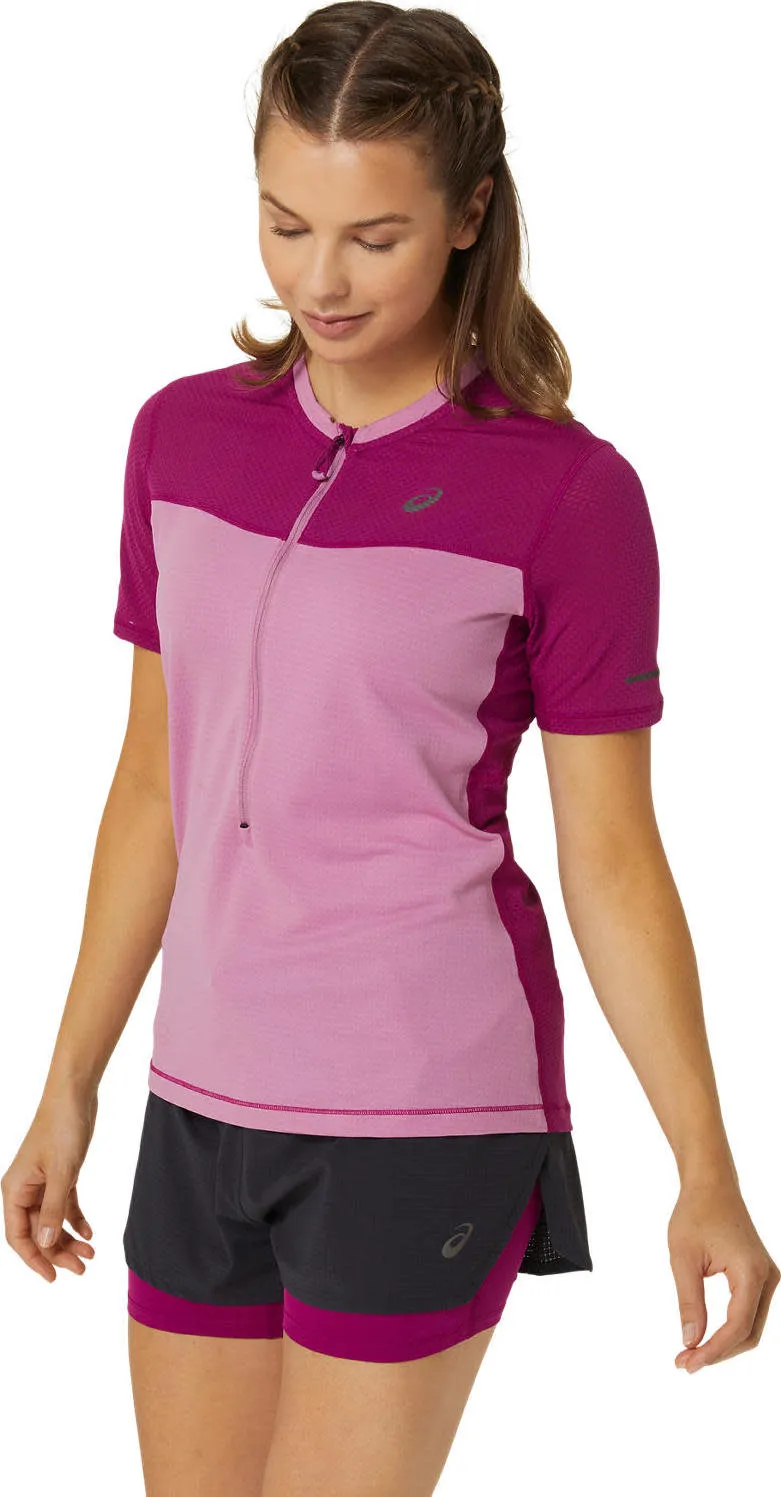 Asics Women&#x27;s Fujitrail Short Sleeve Top Soft Berry/Blackberry | Buy Asics Women&#x27;s Fujitrail Short Sleeve Top Soft Berry/Blackberry here | Outnorth