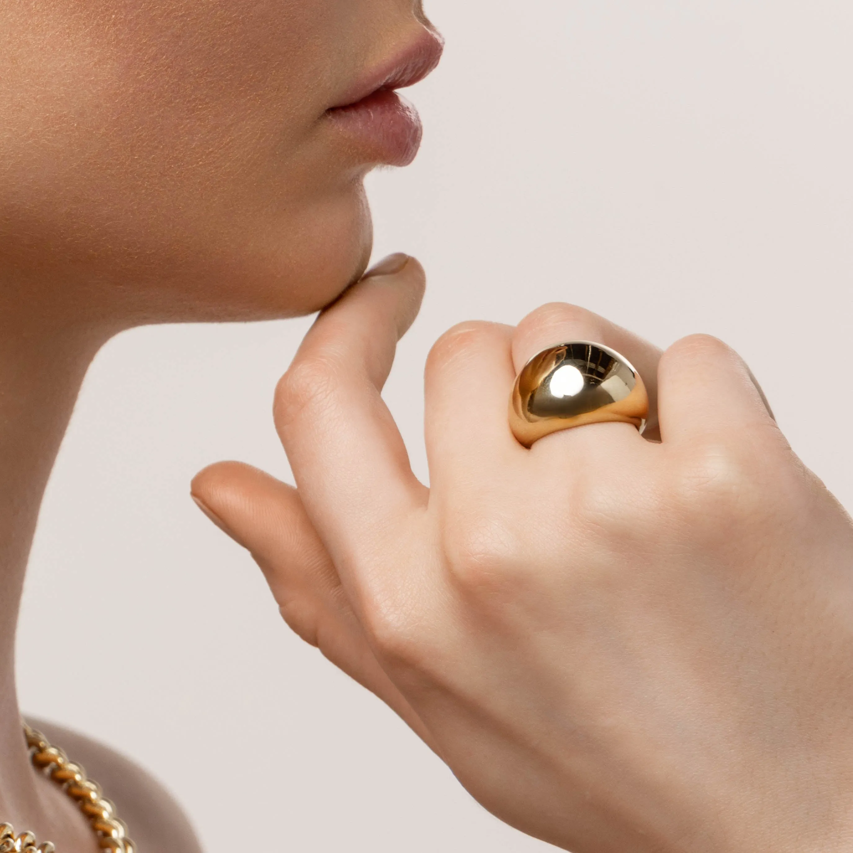 Ball Dome Ring in Gold