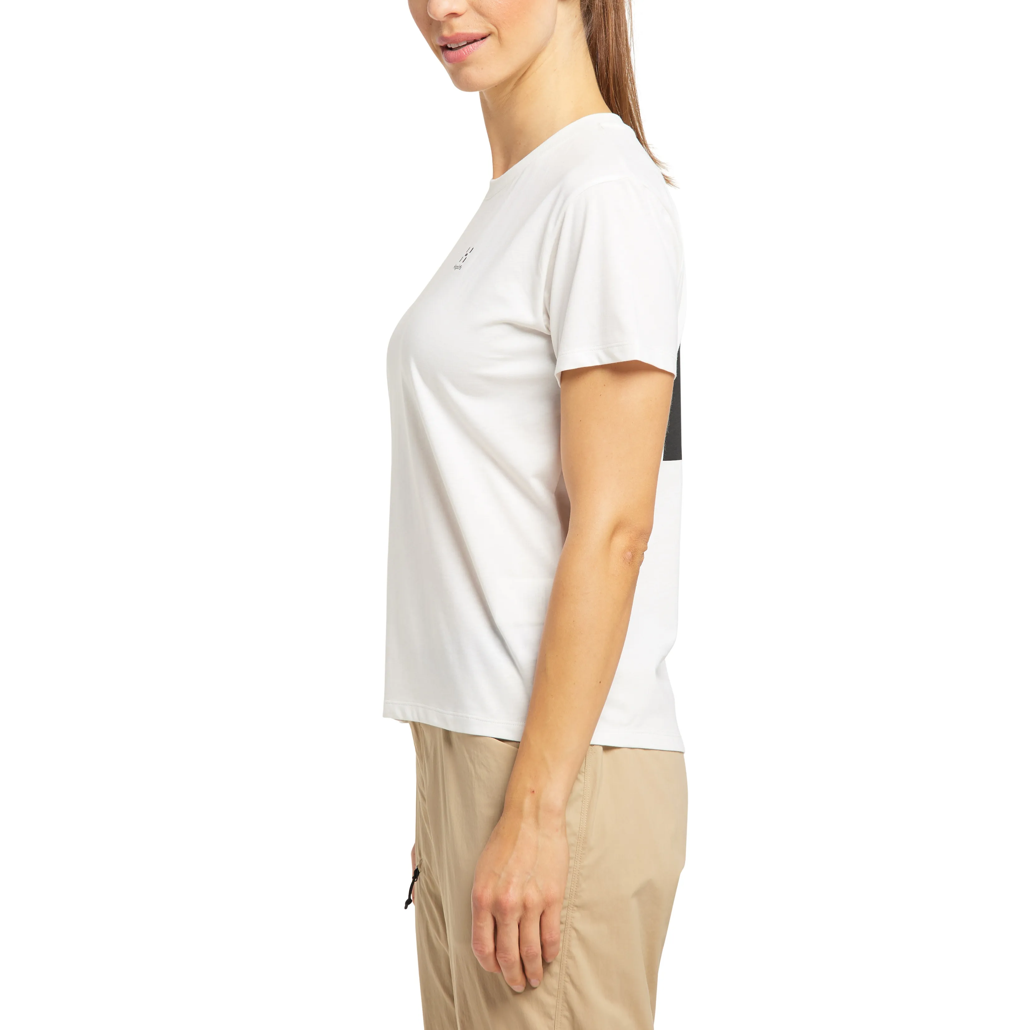 Haglöfs Camp Tee Women Soft White | Buy Haglöfs Camp Tee Women Soft White here | Outnorth