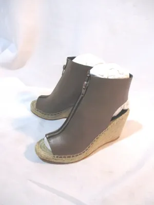 NEW CELINE PARIS WEDGE SATTLE BOOTIE SANDAL ESPADRILLE 36 TAUPE BROWN