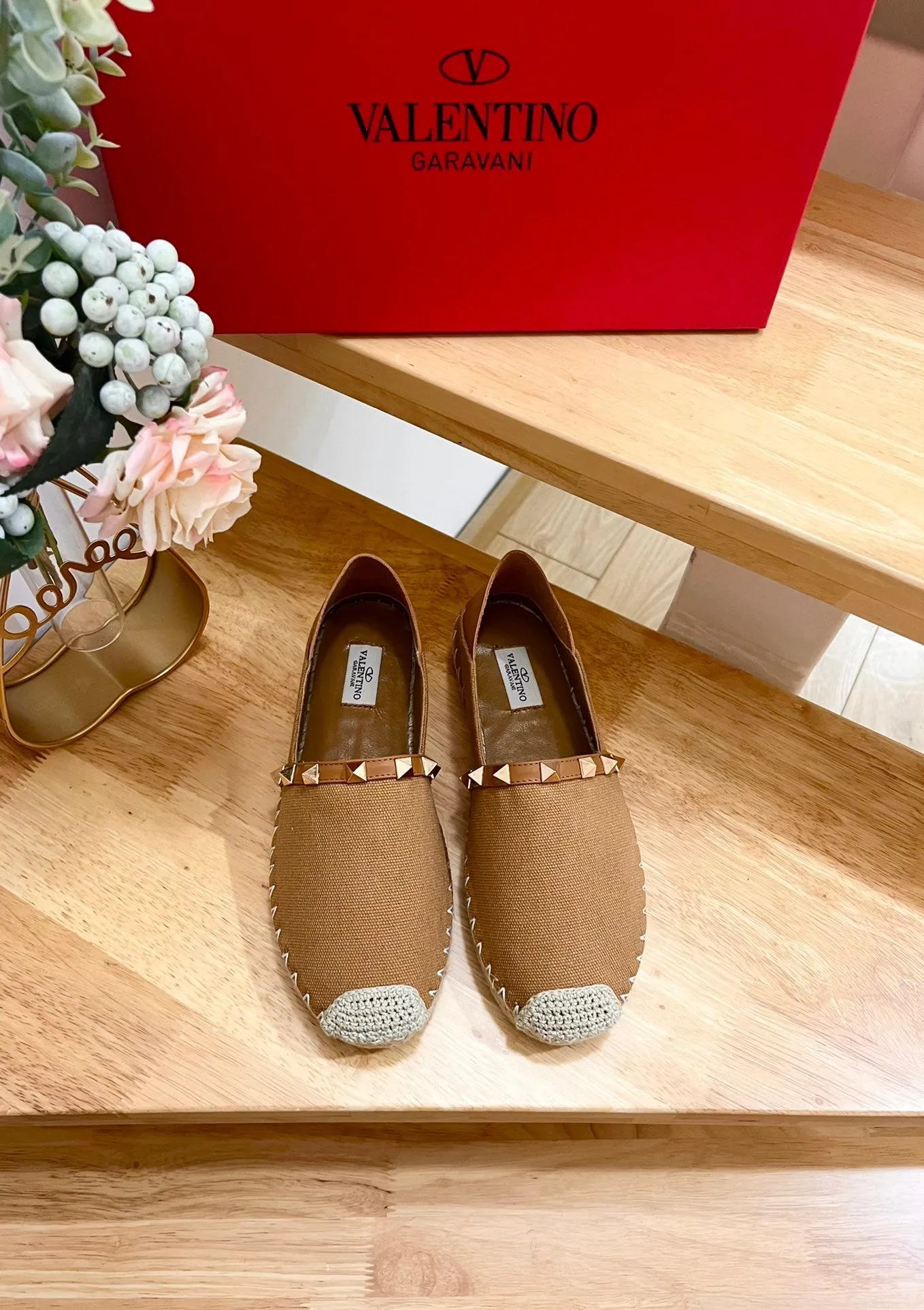 ROCKSTUD CIDER BROWN CANVAS ESPADRILLES