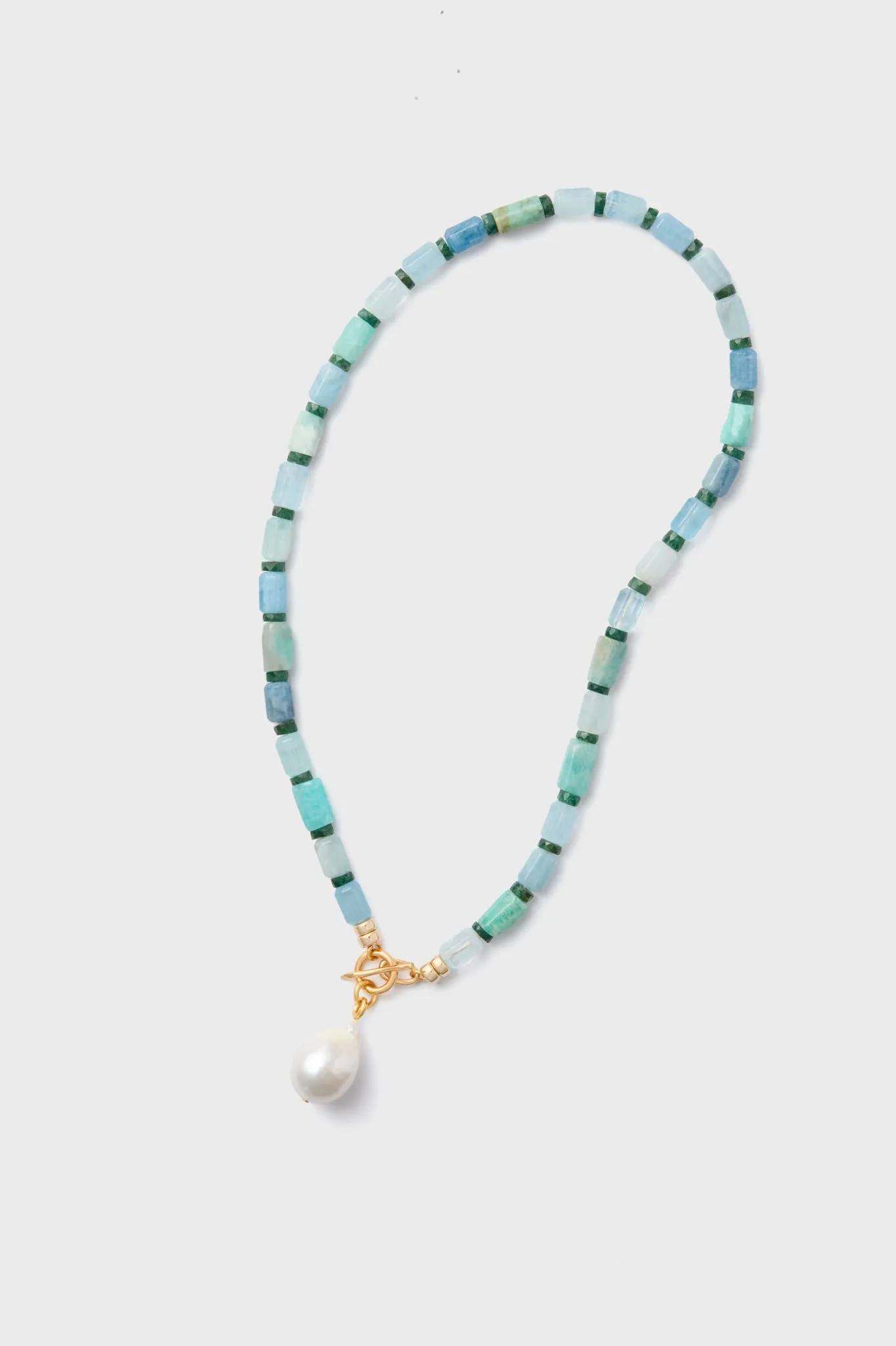 Sea Pearl Isle Necklace