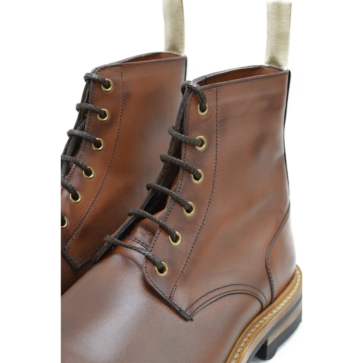 Trickers Bernwood - Chestnut